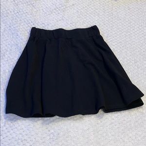 Black skater skirt
